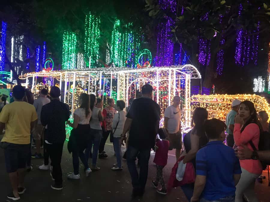 Medellin Christmas Lights Tour - Starting in El Poblado with a private ride
