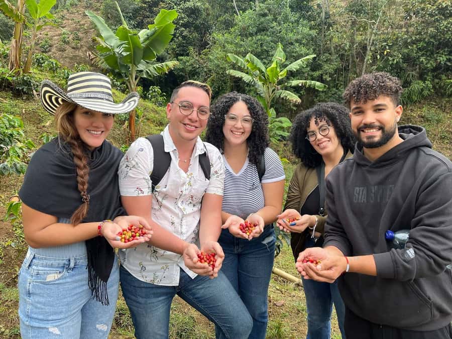 Medellín: Coffee Tour Experience at a Coffee Farm - Key details before you book