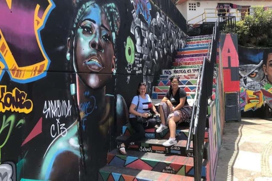 Medellín: Comuna 13 and Exotic Fruits Day Tour - Key points to know before booking