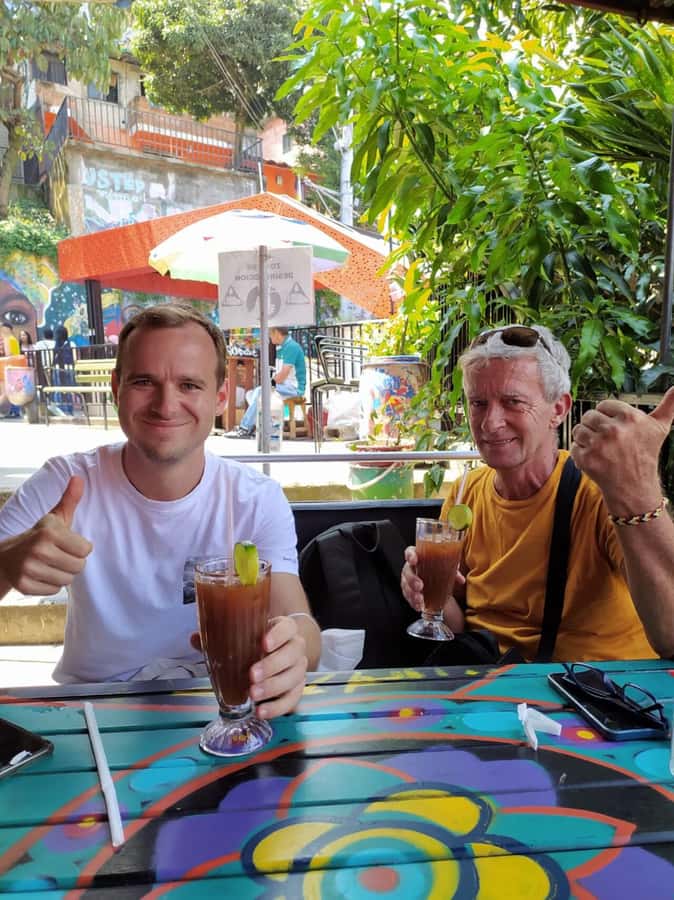 Medellín: Comuna 13 District Tour with Cable Car Ride - Is $27 a good price?