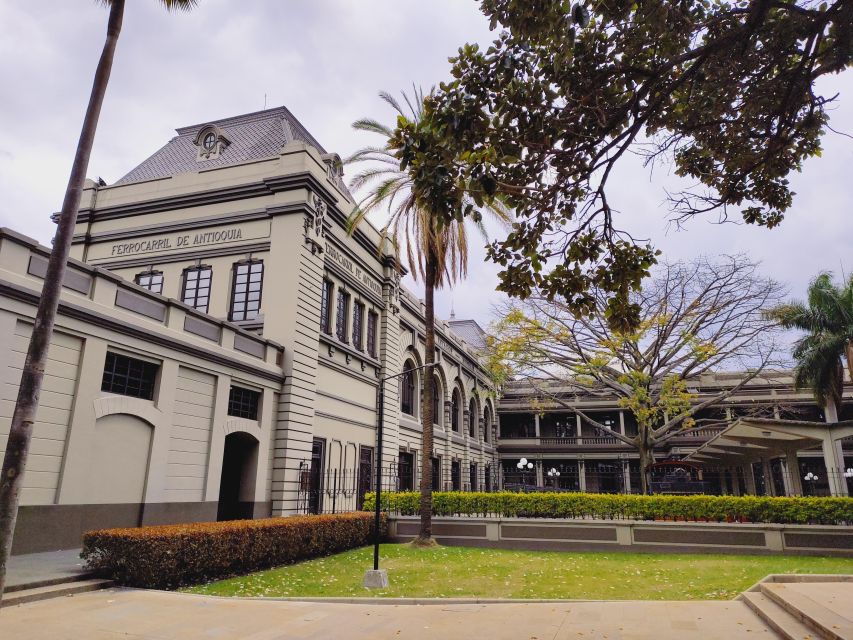 Medellin downtown: History and culture through fun stories - Why This Downtown Walk Works