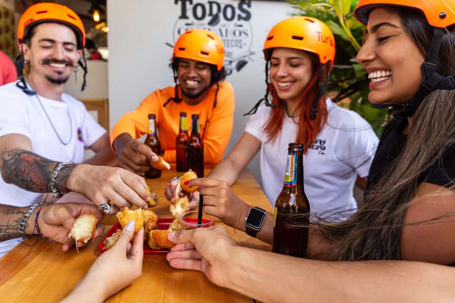 Medellín: E-bike and Foodie Tour - Laureles and the city’s changing character