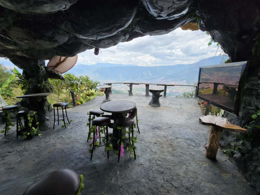 Medellin: Glamping Spa and coffee tour Experience - Key Details Before You Book