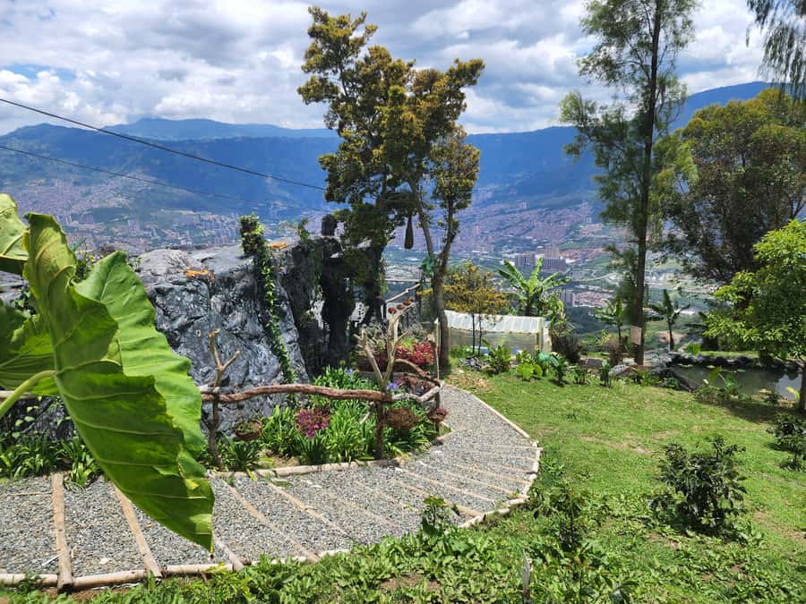 Medellin: Glamping Spa and coffee tour Experience - Coffee Wellness and the Spa Program