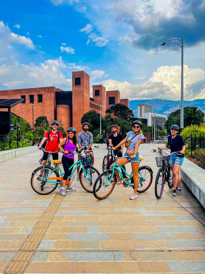 Medellín: Guided City Bike Tour - The modern art museum surroundings
