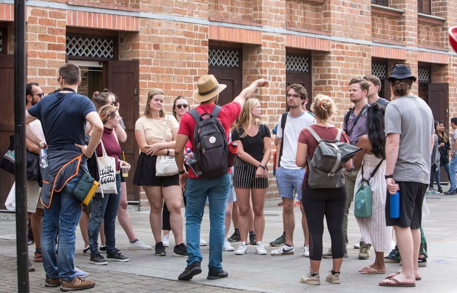 Medellin Historic Walking Tour - Ermita de la Veracruz and Plaza Botero