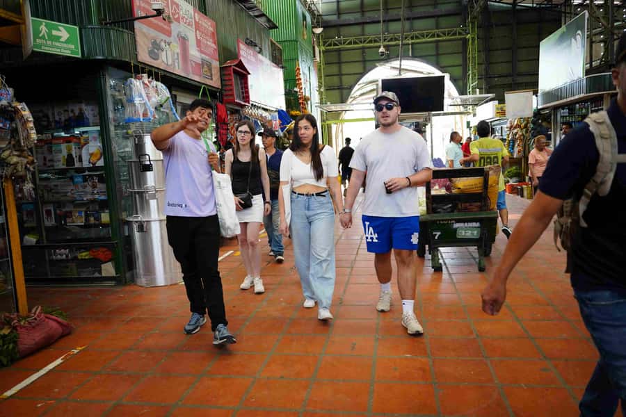 Medellín Multi-sensory Tour in the market, +15 Exotic Fruits - Key details before you book