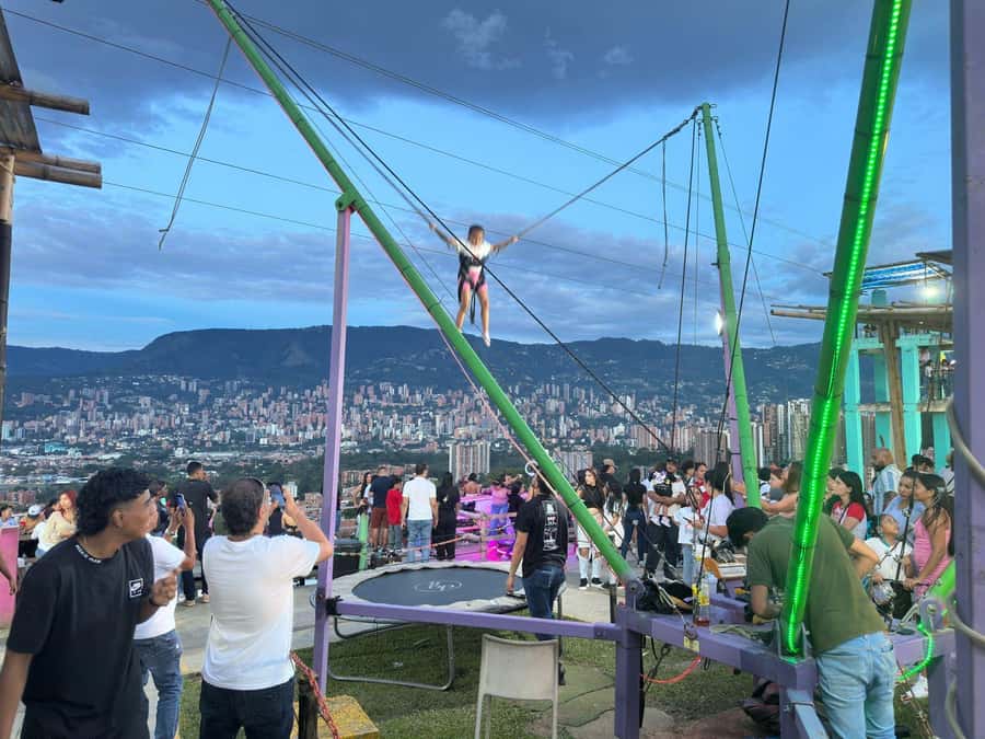 Medellín: One Night in El Cielo Viewpoint with activities - What you get at El Cielo