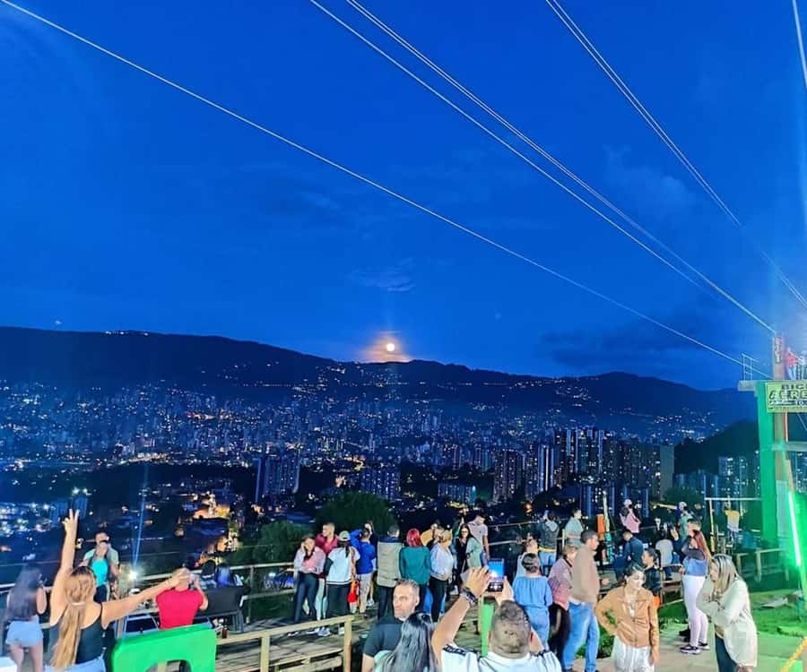 Medellín: One Night in El Cielo Viewpoint with activities - The ride up to Mirador El Cielo