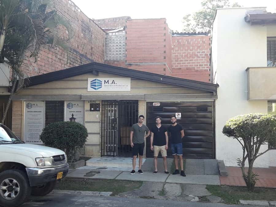 Medellin Pablo Escobar Tour - Los Olivos and the Site of Escobar’s Death