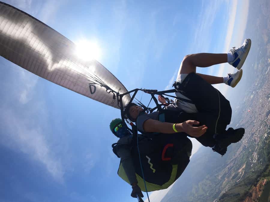 Medellin: Paragliding flight with GoPro photos and videos - Is $93 a good value?