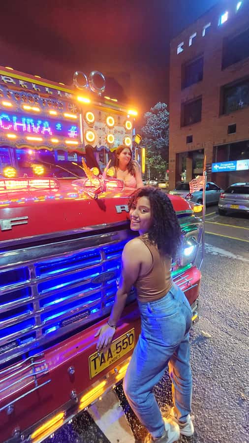 Medellin: Party Bus with DJ & Street Food Tastings - The final restaurant tasting