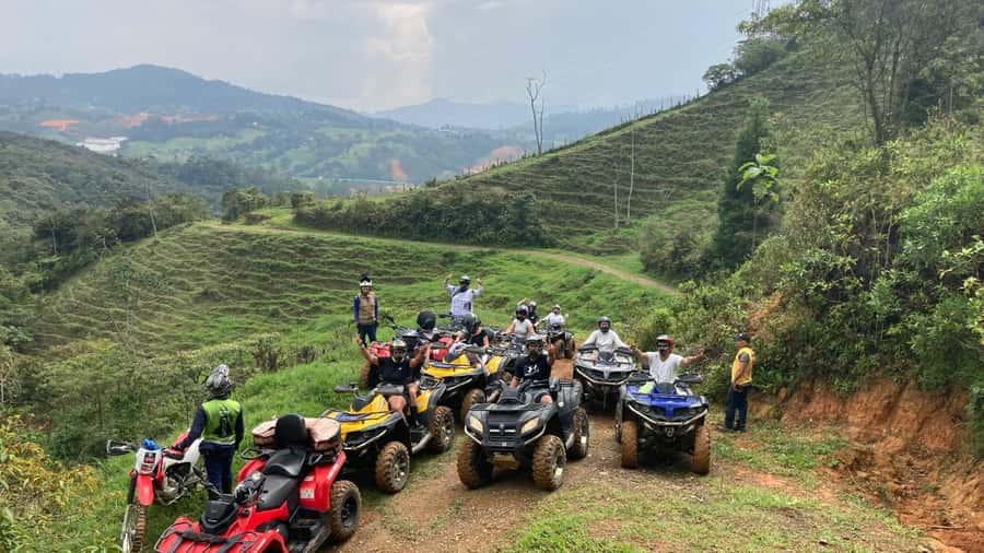 Medellin: Private ATV TOUR 1.5H - Getting Comfortable on the ATV