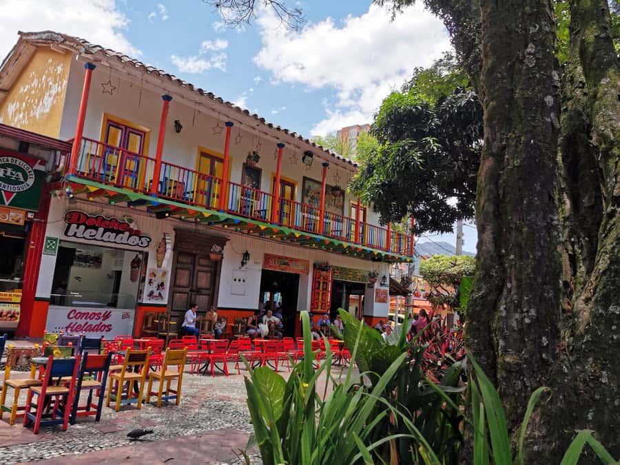 Medellín: Private Food Tour With The Best Viewpoints. - Is $90 a fair price?