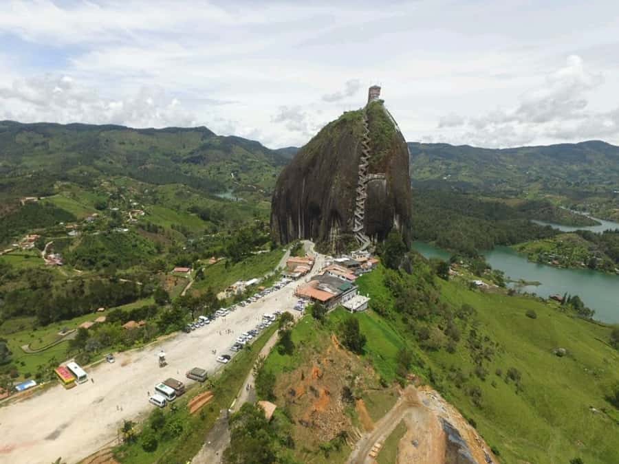 Medellín: Private Guatapé with Peñol Tickets and Boat Ride - Climbing the 220-meter Piedra del Peñol