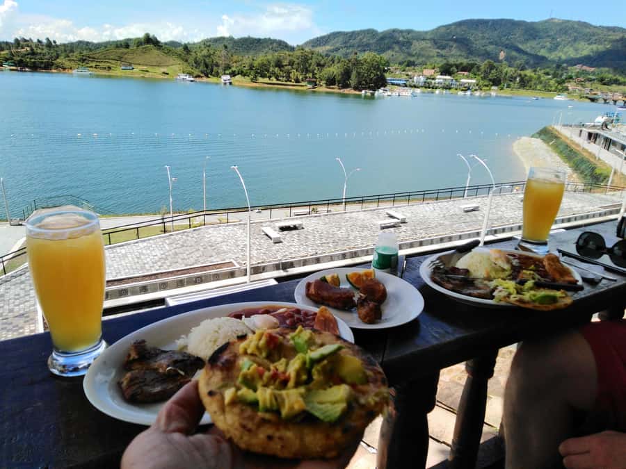 Medellín: Private Guatapé with Peñol Tickets and Boat Ride - The reservoir by boat