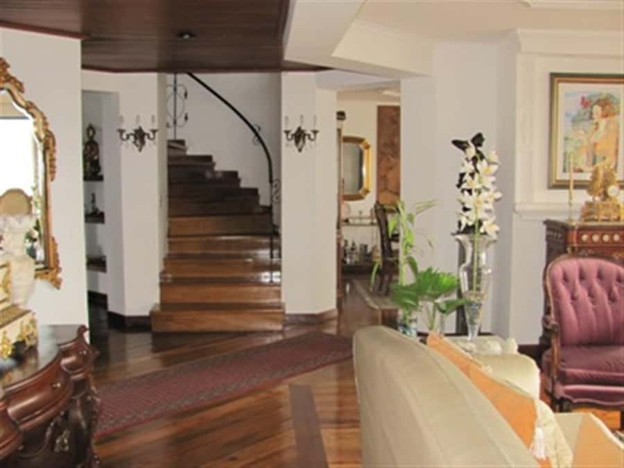 Medellin: Property Investment and Real Estate Tour - El Poblado: Medellin’s familiar starting point