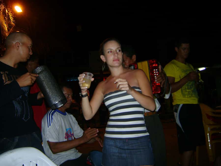Medellín Pub Crawl Tour with Drinks - Key points before you book
