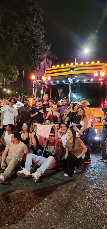 Medellin: Rumbero Party Bus with all the beer you can drink - What kind of Medellín night is this?