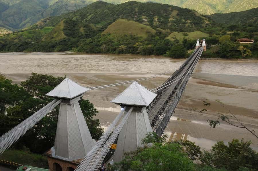 Medellin: Santa Fe de Antioquia Day Trip - Pickup from Medellin and the shape of the day