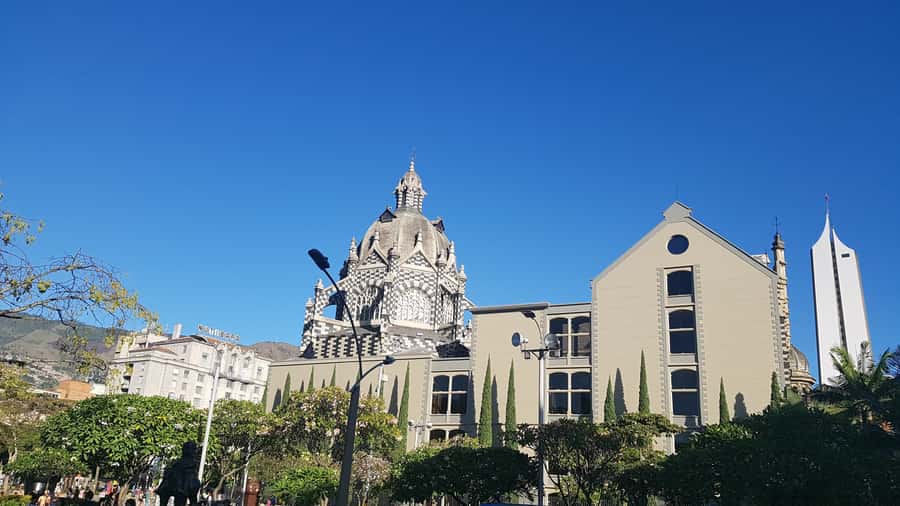 Medellín: Walking Tour with Cable Car and Botero Plaza - The Metro Cable and the View Over Medellín