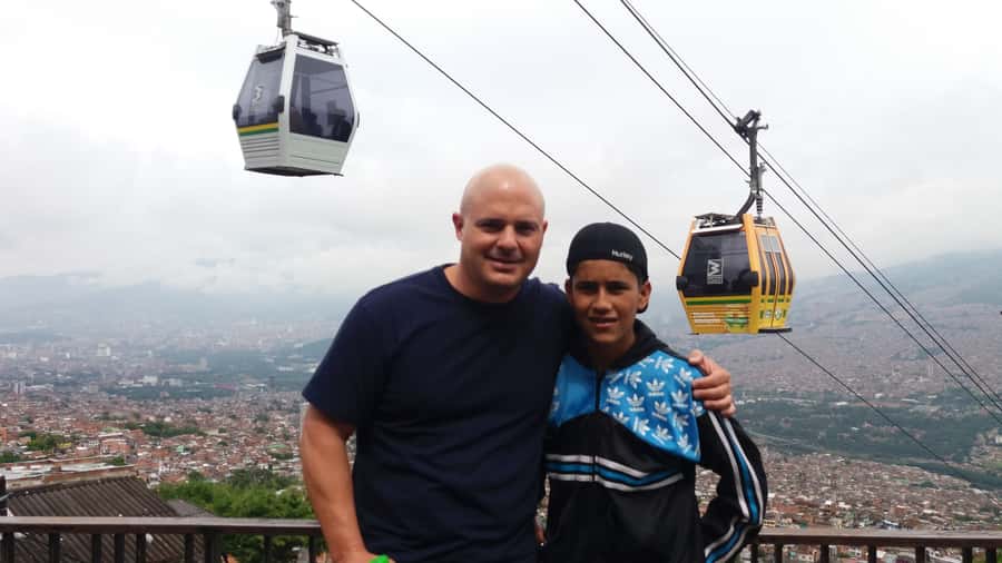 Medellín: Walking Tour with Cable Car and Botero Plaza - Hotel Pickup and the Ride Toward Downtown