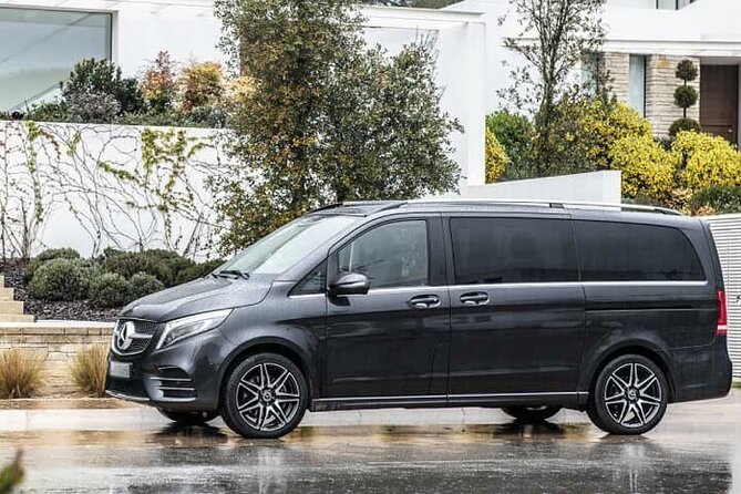 Minivan Departure Transfer from Bogota City to Bogota Airport BOG - Booking details that deserve attention