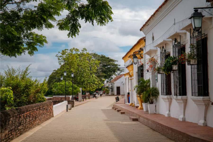 Mompox Caribbean Routes - Sailing On The Magdalena River