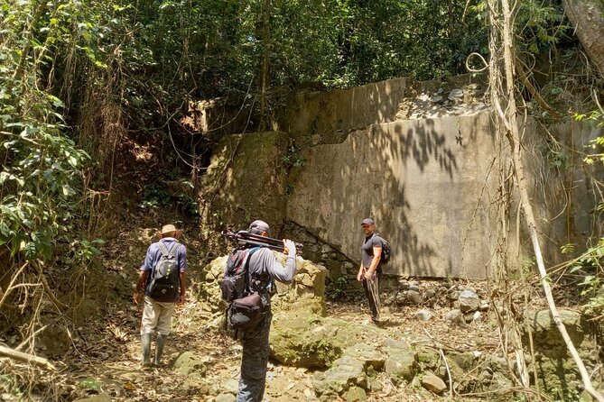 Monkey’s Creek: An Extreme Tropical Forest Hiking Adventure - Conservation reaches beyond the forest