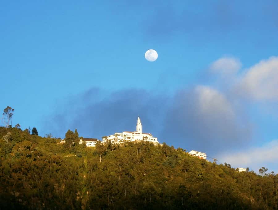 Monserrate Express tour 3 hrs - Key points at a glance