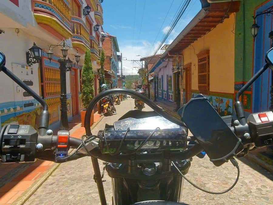 Motorcycle tour from Medellin to Guatape - What the $168 price really covers
