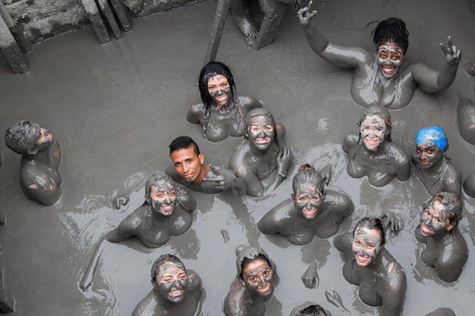 Mud Volcano Cartagena - Why El Totumo Makes a Good Cartagena Side Trip