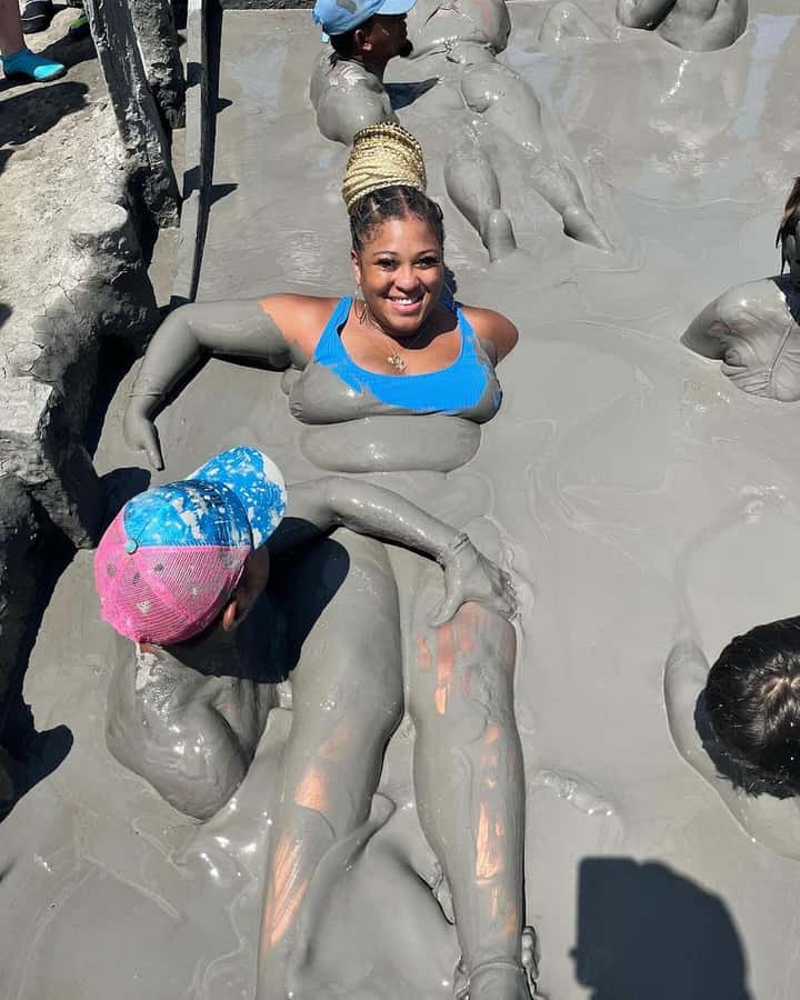 Mud Volcano Tour in Cartagena with Lunch - Washing off in the lake behind El Totumo