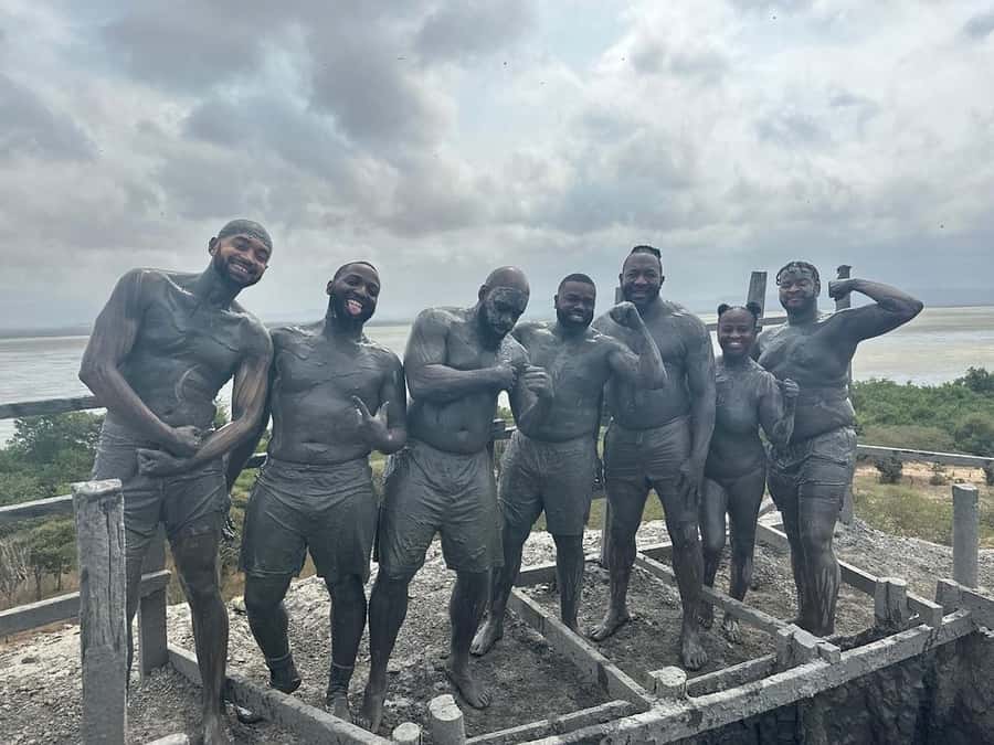 Mud Volcano Tour in Cartagena with Lunch - Lunch and the beach club stop