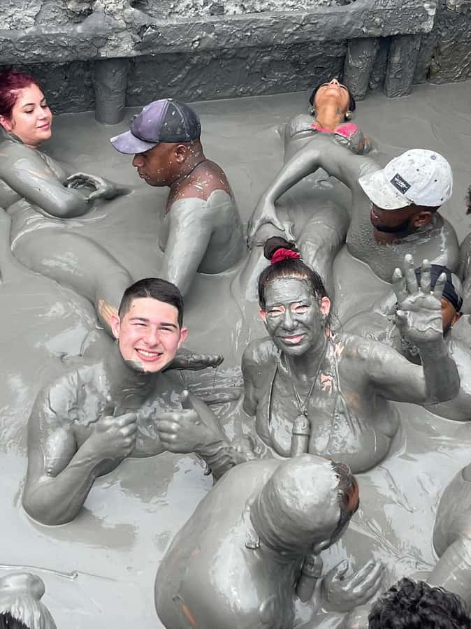 Mud Volcano Tour in Cartagena with Lunch - Guide support, safety, and personal belongings