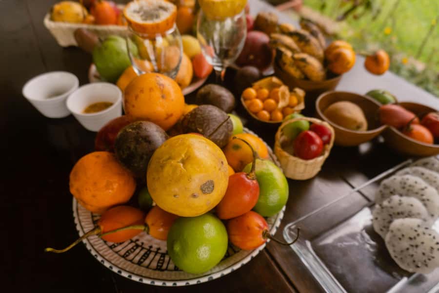Natural Reserve Barbas Bremen: Tropical Fruit Tasting - A short finca walk through Andean scenery
