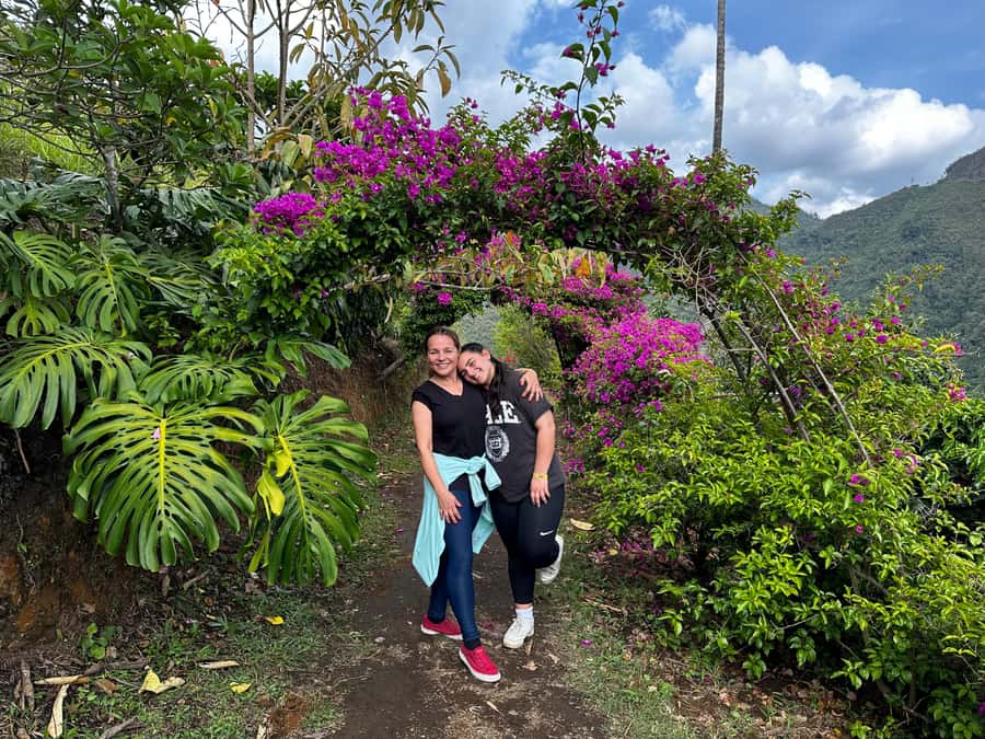 Natural Reserve: Highest Zipline, Climbing & Waterfalls - Reaching Los Saltos Ecoparque and the waterfall trail