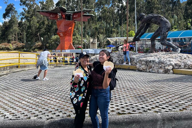 New & Cheapest ZIPAQUIRA & GUATAVITA LAKE Visit 5 Sites/PICKUP - Zipaquirá town and a practical Colombian lunch