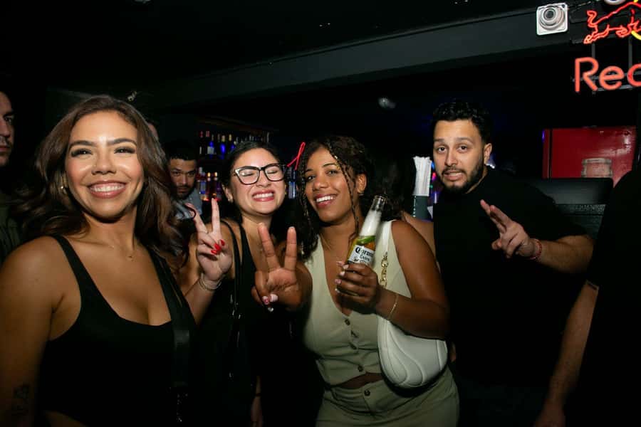 Nightlife Medellin, Rooftops, bars and Clubs - Finishing with dancing in Provenza