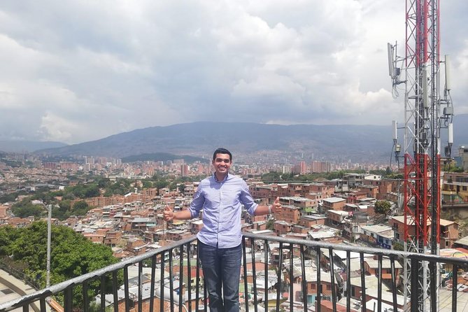 Pablo Escobar Tour And Comuna 13 - What private touring changes