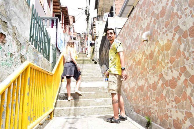 Pablo Escobar Tour : Museum, History and Beer - Inflection Park: putting victims back into the story