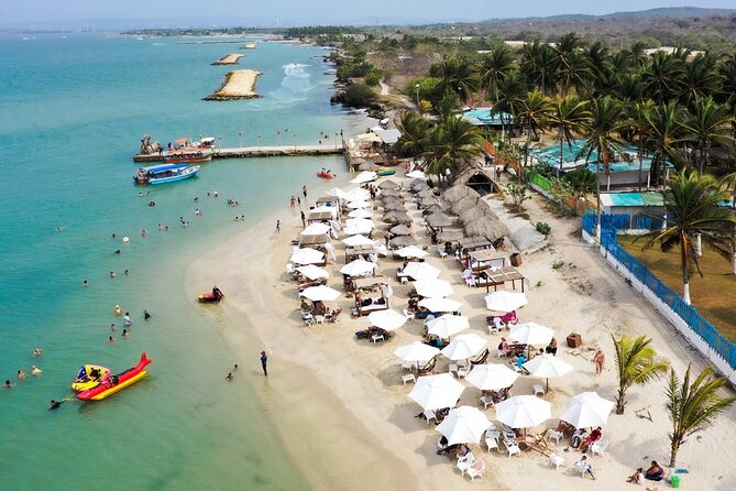Palmarito Tour with Private Beach, Pools and Full Food - Leaving Cartagena by boat from Castillogrande