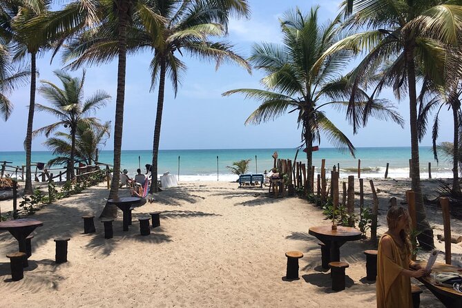 Palomino Tour from Santa Marta with Tubing, Breakfast and Lunch - The 7:00 a.m. departure at Playa El Rodadero