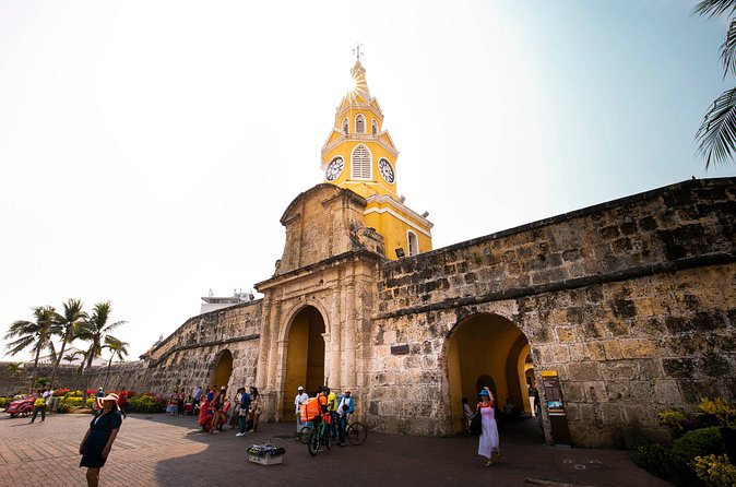 Panoramic & Shopping - Clock Tower, Santo Domingo, and Cartagena Cathedral