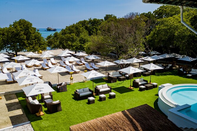 Pao Pao Beach Club Islas del Rosario Full Day Experience - Six hours at PAO PAO Hotel & Restaurant