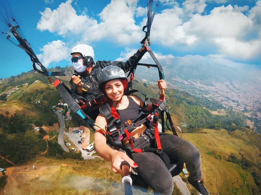 Paraglide over beautiful Medellin - Key Points Before You Book