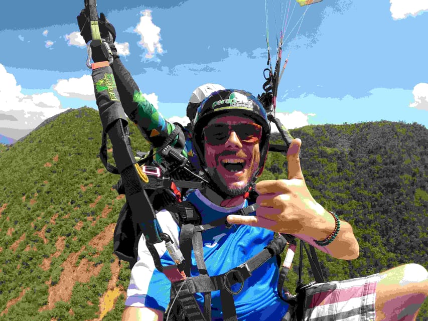 Paragliding Chicamocha Canyon, San Gil - Landing plans and the return to San Gil