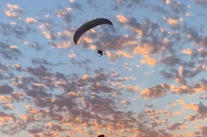 Paragliding Experience in Cartagena - Landing and the Return to the Meeting Point