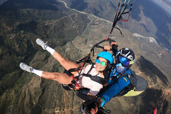 Paragliding experience in the Chicamocha Grand Canyon - Why the $60 price can make sense