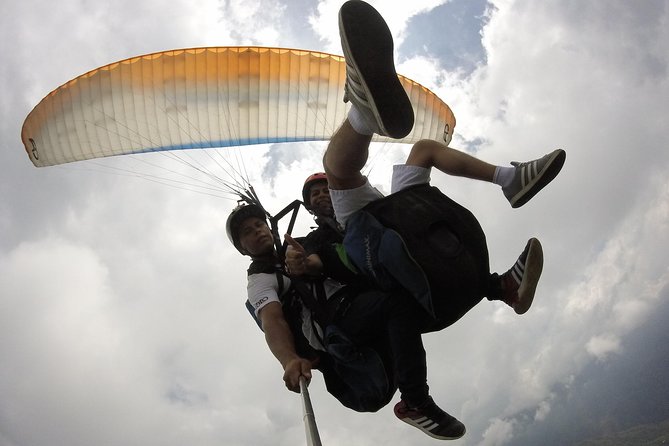Paragliding + Wine tasting + Hacienda El Paraiso + Saint Helena - What this Cali day is really trying to do